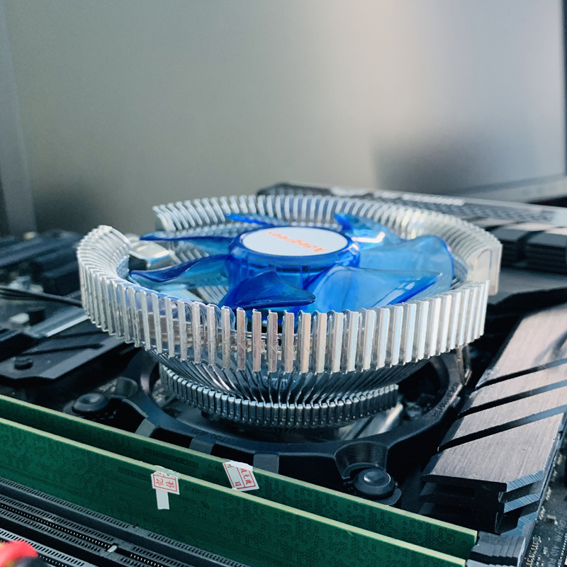 وحدة المعالجة المركزية تبريد ا - مراجعة Cpu Heatsink وسعره